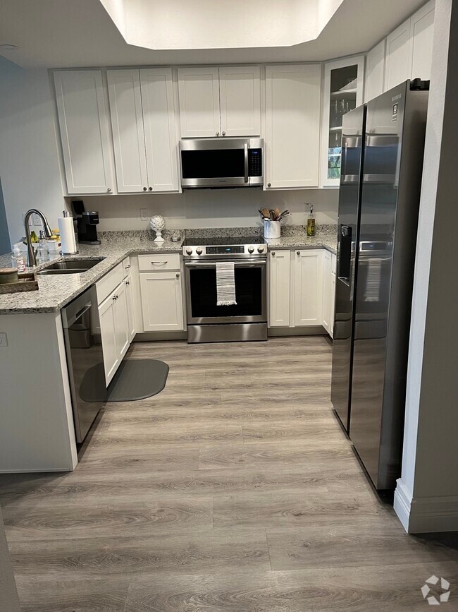 Building Photo - 799 Sterthaus Dr Unit #206 Rental