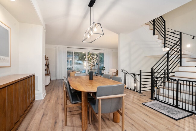 Photo - 622 Bellemeade Ave NW