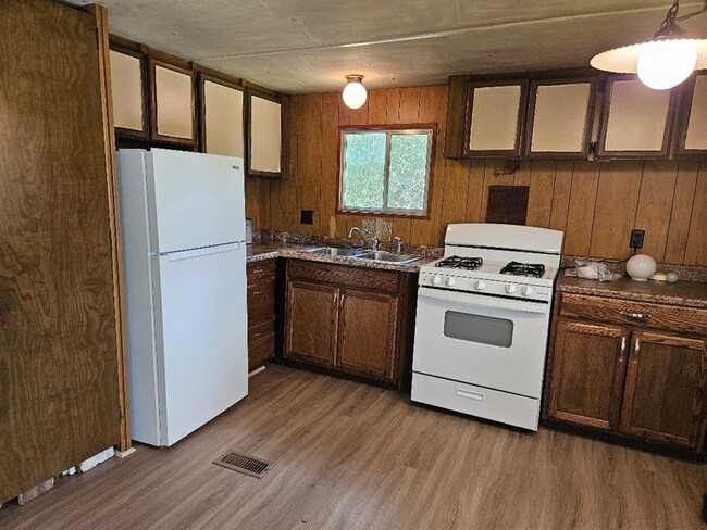 Photo - 101 Taylor Ln