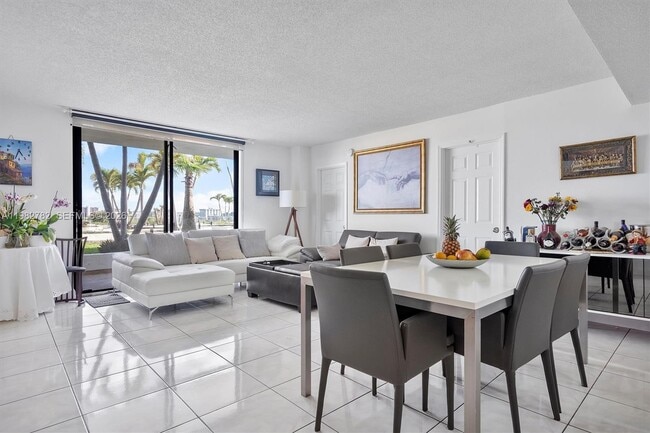 Photo - 13499 Biscayne Blvd Unit 406