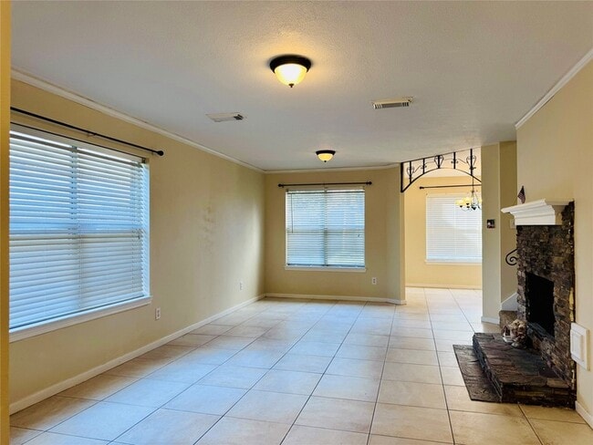 Photo - 14634 Taymouth Dr