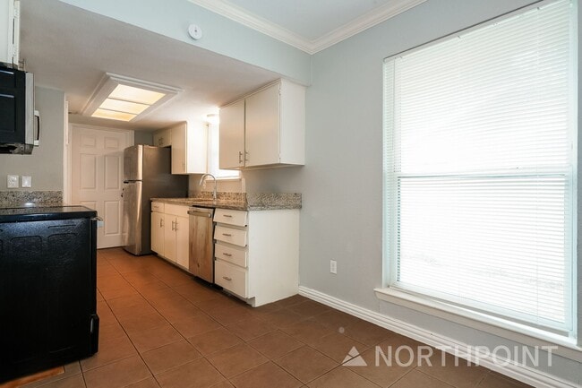 Photo - 3 BR/2BA | Newly Renovated Single Family Home | Large utility Room | In Dallas!
