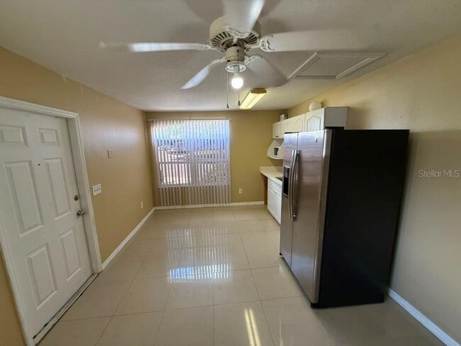Photo - 709 Orchid Dr