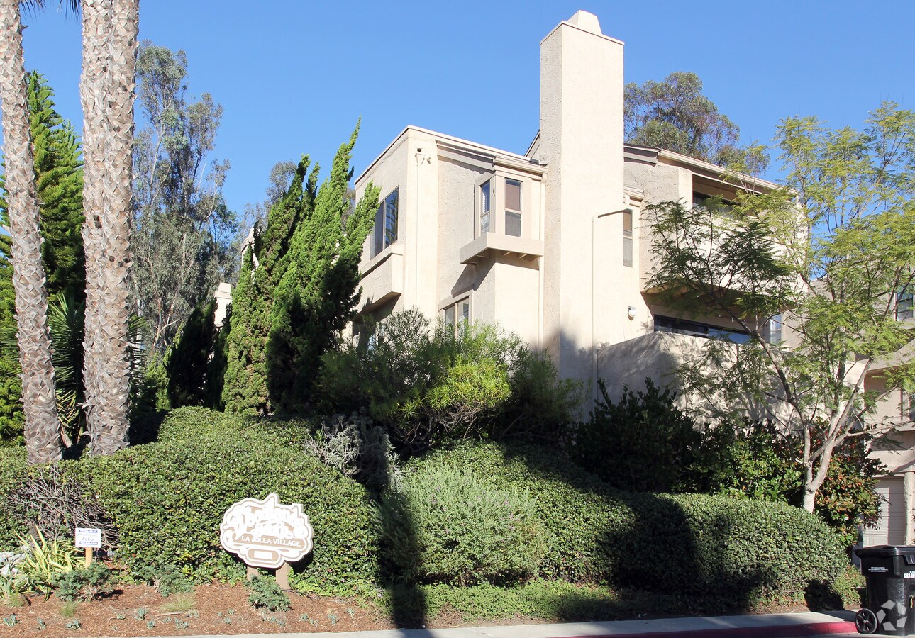 Foto principal - La Jolla Village Southpointe