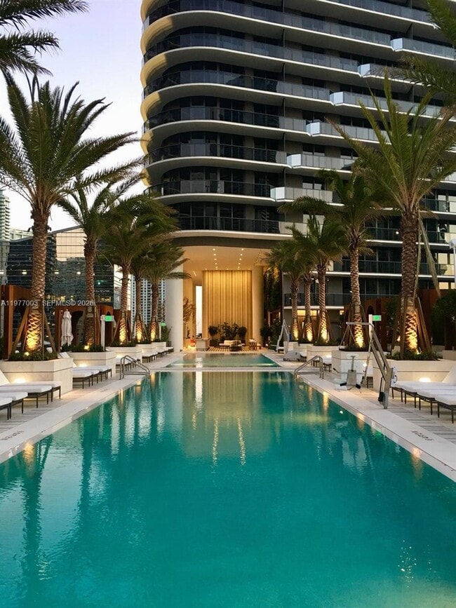 Building Photo - 801 S Miami Ave Unit 1705