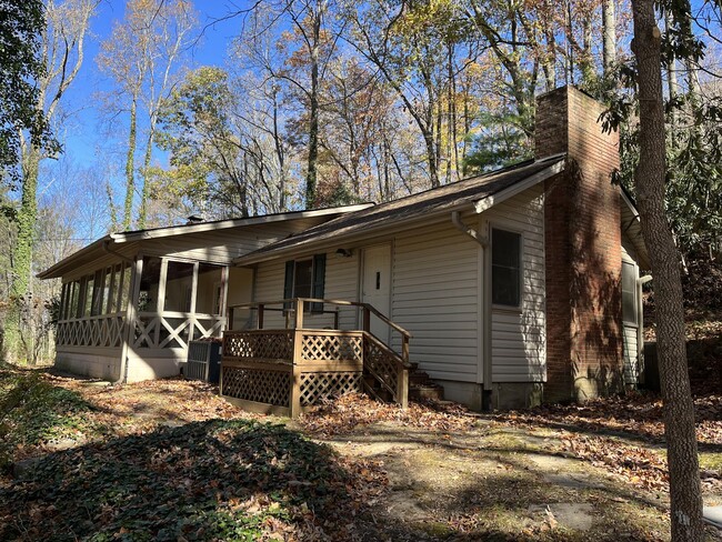 Photo - 901 Davis Mountain Rd House
