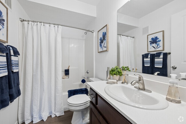 2BR, 2BA - 1,180SF - 2nd Bathroom