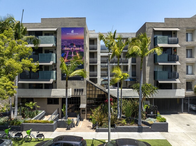 Photo - Broadstone Los Feliz