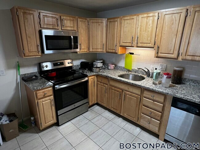 Photo - 110 Babcock St Unidad 47