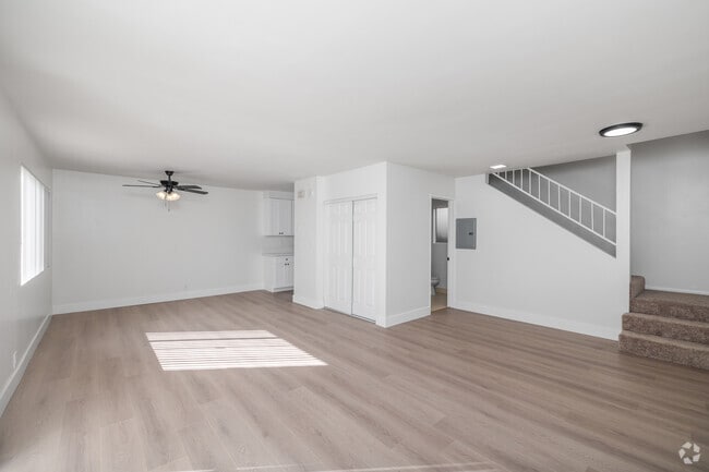 2BR, 2BA - 1,200SF - Living Room