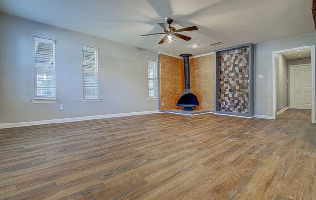 Photo - 1807 Briar Hill Dr Unit A