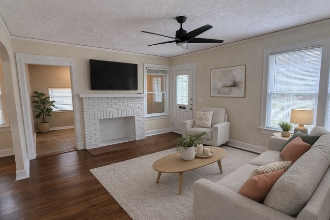 Living Room - 2589 Park St Unit 2589
