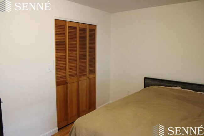 Photo - 35 Davis Sq Unit 5