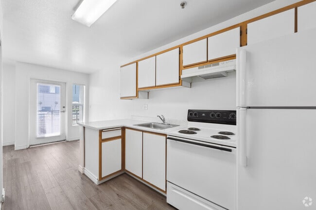 ST, 1 BA - 368 SF - San Lucas Apartments Age 62+