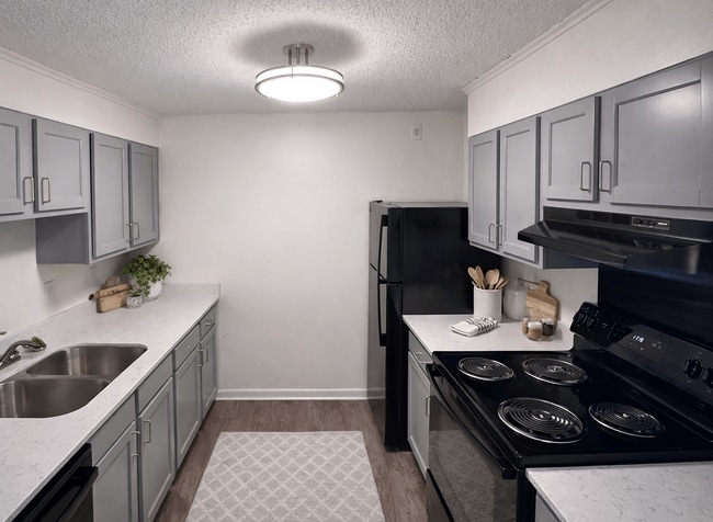 Building Photo - Burning Tree Apartments