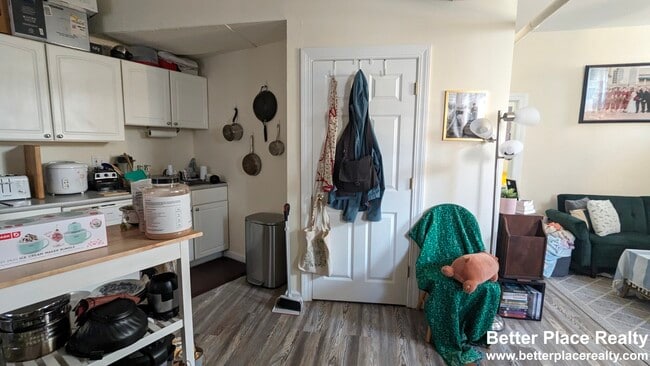 Photo - 9 A Summit Ave Unit 3