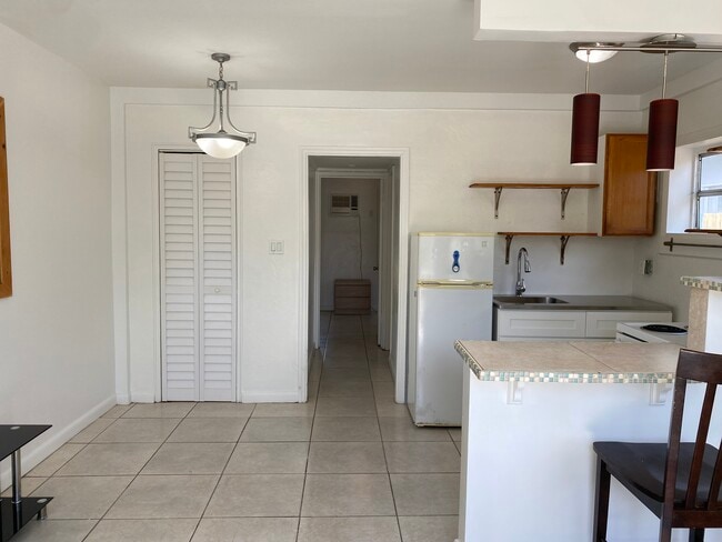 Photo - 926 N 16th Ave