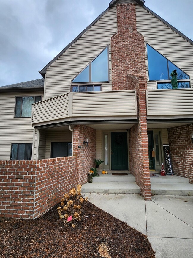 Photo - 510 Cherrington Dr