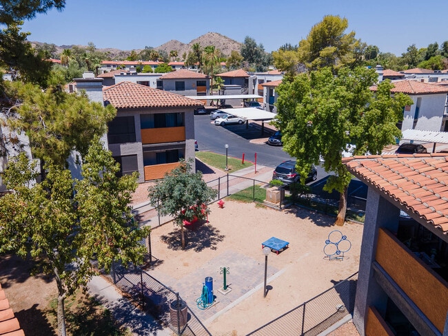 The Pointe at South Mountain