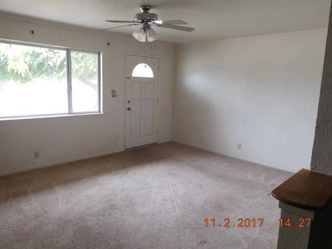 Photo - Charming 3 Bedroom 2 Bathroom - Pets allowed for $50 per month per pet