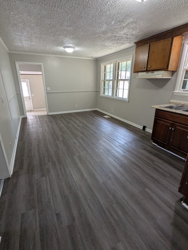 Building Photo - 721 Richards Rd Rental