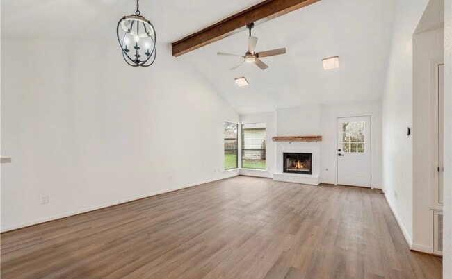 Photo - College Station - 3 bedroom - 2 bath house with garage and fenced back yard.