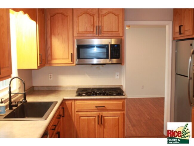 Photo - 1240 Chestnut Drive