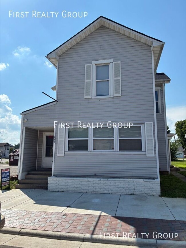 Photo - 129 S Main St Casa