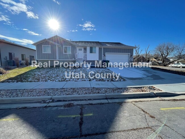 Building Photo - Corner lot home in Lehi