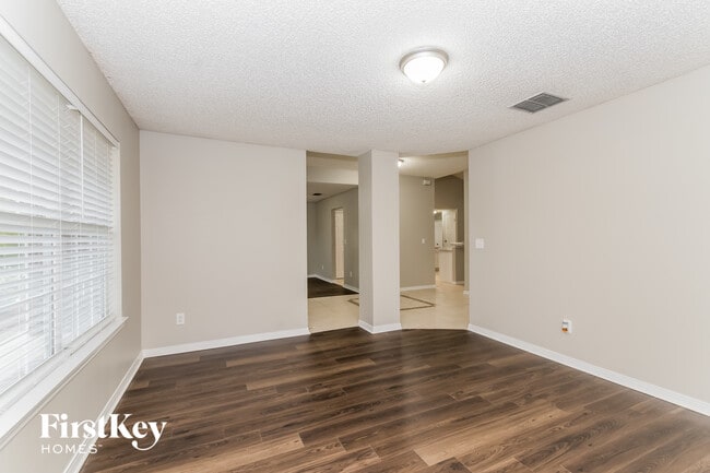 Photo - 1147 McGirts Creek Ct