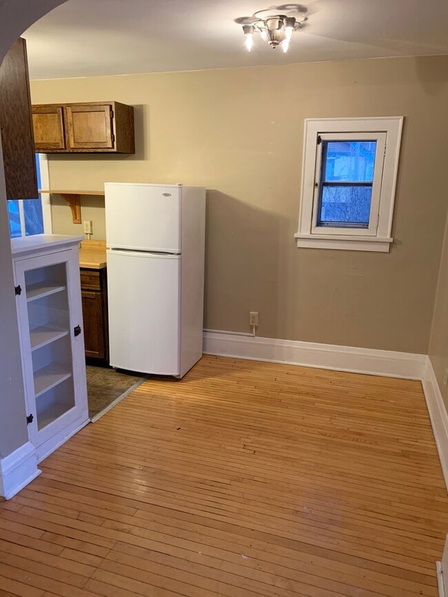 Photo - 116 Lexington Pkwy N Unit Apt 3