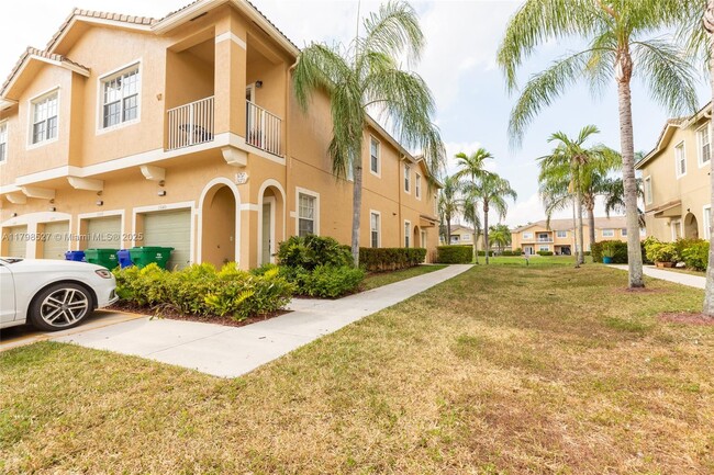 Photo - 13157 SW 44th St Unidad 17106 Rental
