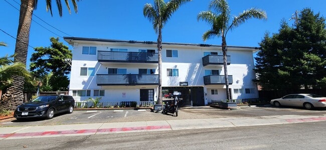 Photo - Zelma Apartments