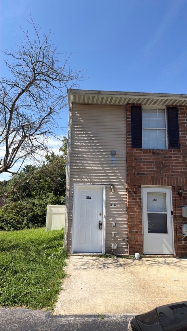 Photo - 31A Revelle St