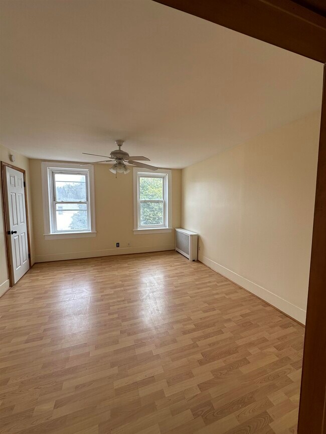 Photo - 29 Orchard St