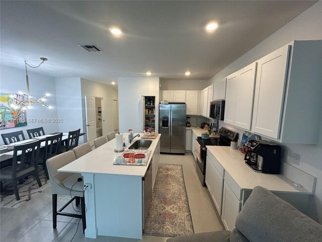 Photo - 345 SE Crossoak Ln