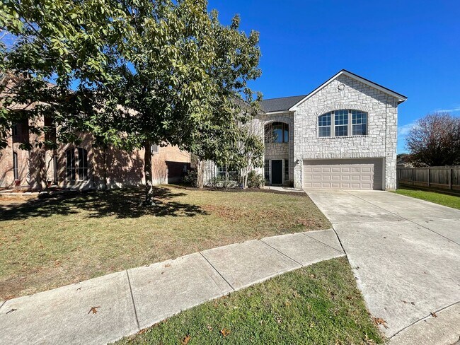 Photo - 18310 Redwood Path