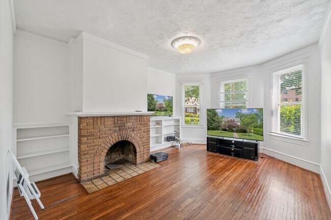 Photo - 7410 Columbia Ave