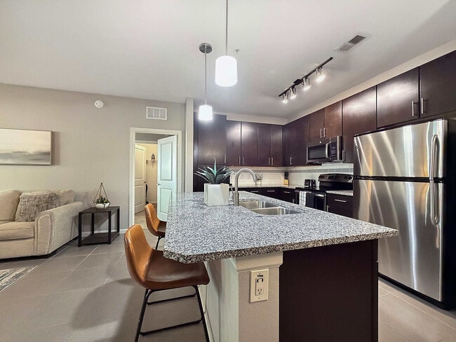 Photo - 3135 Grand Ave Unidad SI ID1539430P