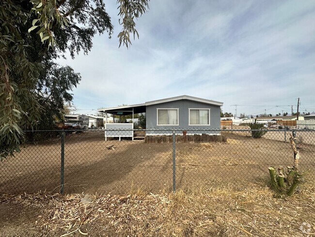 Building Photo - 2 bedroom 2 bath Mohave Valley Rental