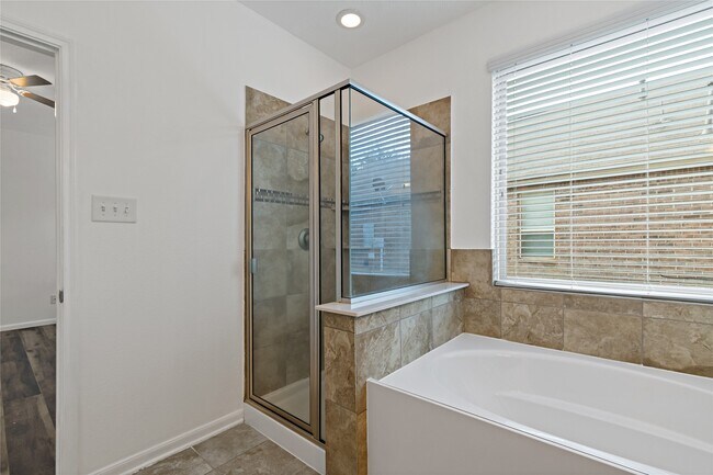 Photo - 25435 Autumn Woods Dr