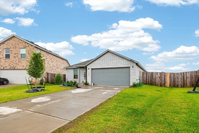 Photo - 444 Texas Pecan Dr
