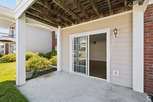 Birch 2BR, 2BA - 1,183SF - Patio