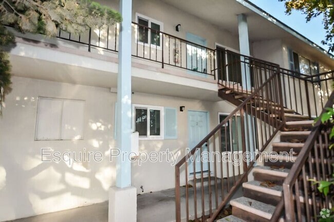 Building Photo - 241 Chester Way Unit #3 Rental