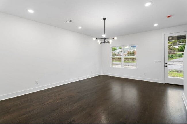 Photo - 2142 18th Ave N