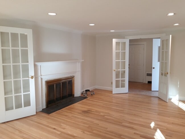 Photo - 133 Winslow Rd