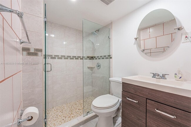 Photo - 528 SW 21st Ave Unidad B