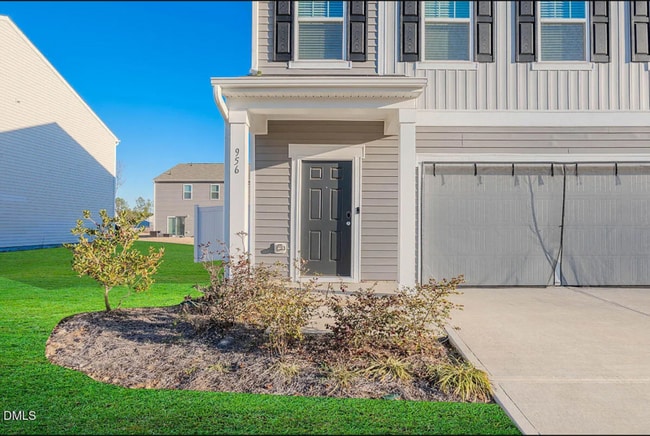 Photo - 956 Rift Vly Dr