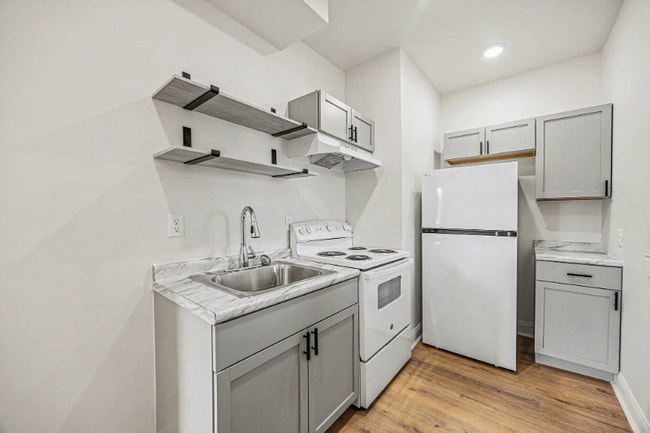 Photo - 3337 Reading Rd Unit E