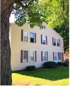 Primary Photo - 98 E Mulberry St